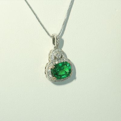 Emerald pendant